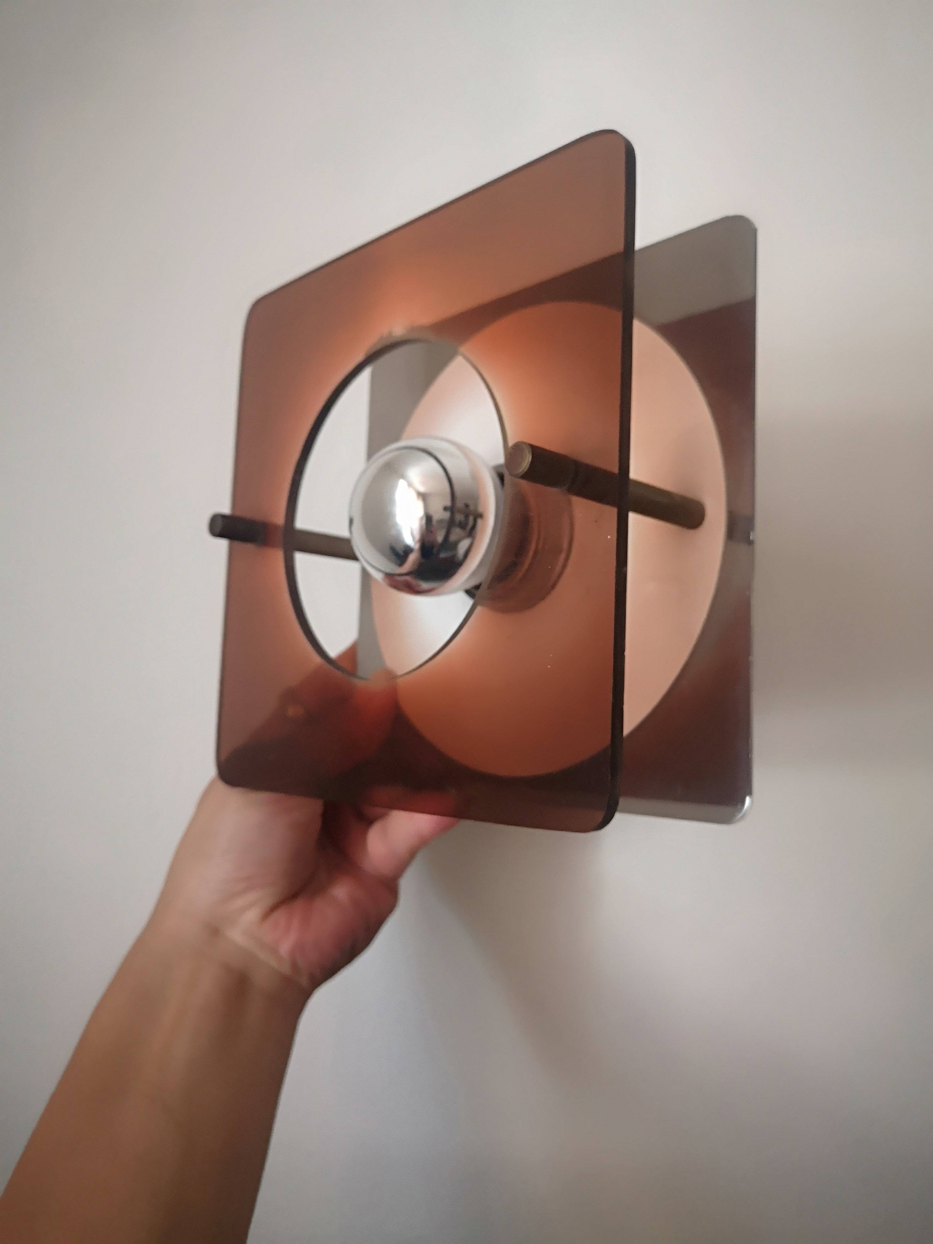 Applique Métal et plexi Oxar par Jocelyne Trocme, design 1970