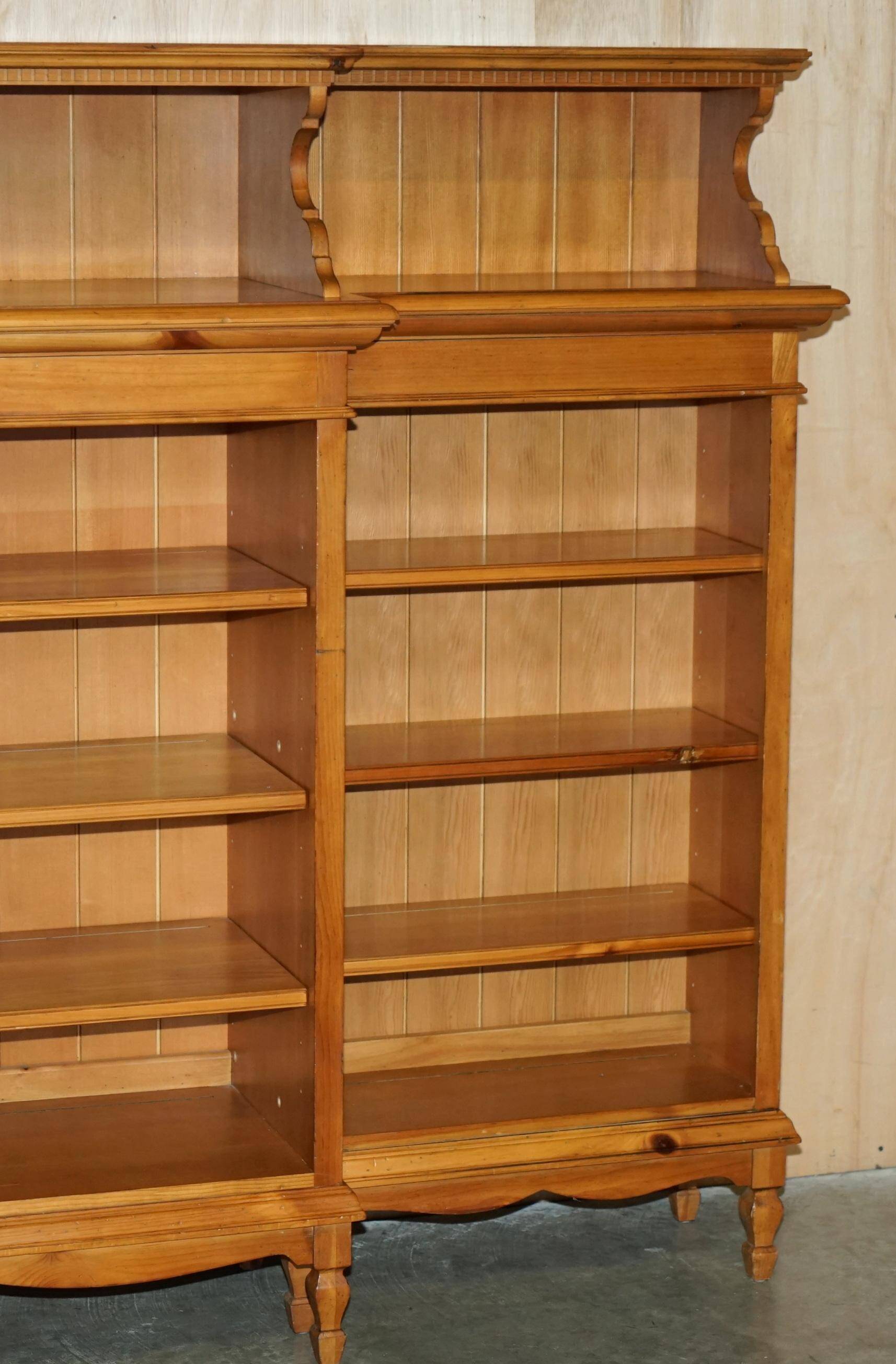 Ralph Lauren Oak Library, 168 cm x 237 cm