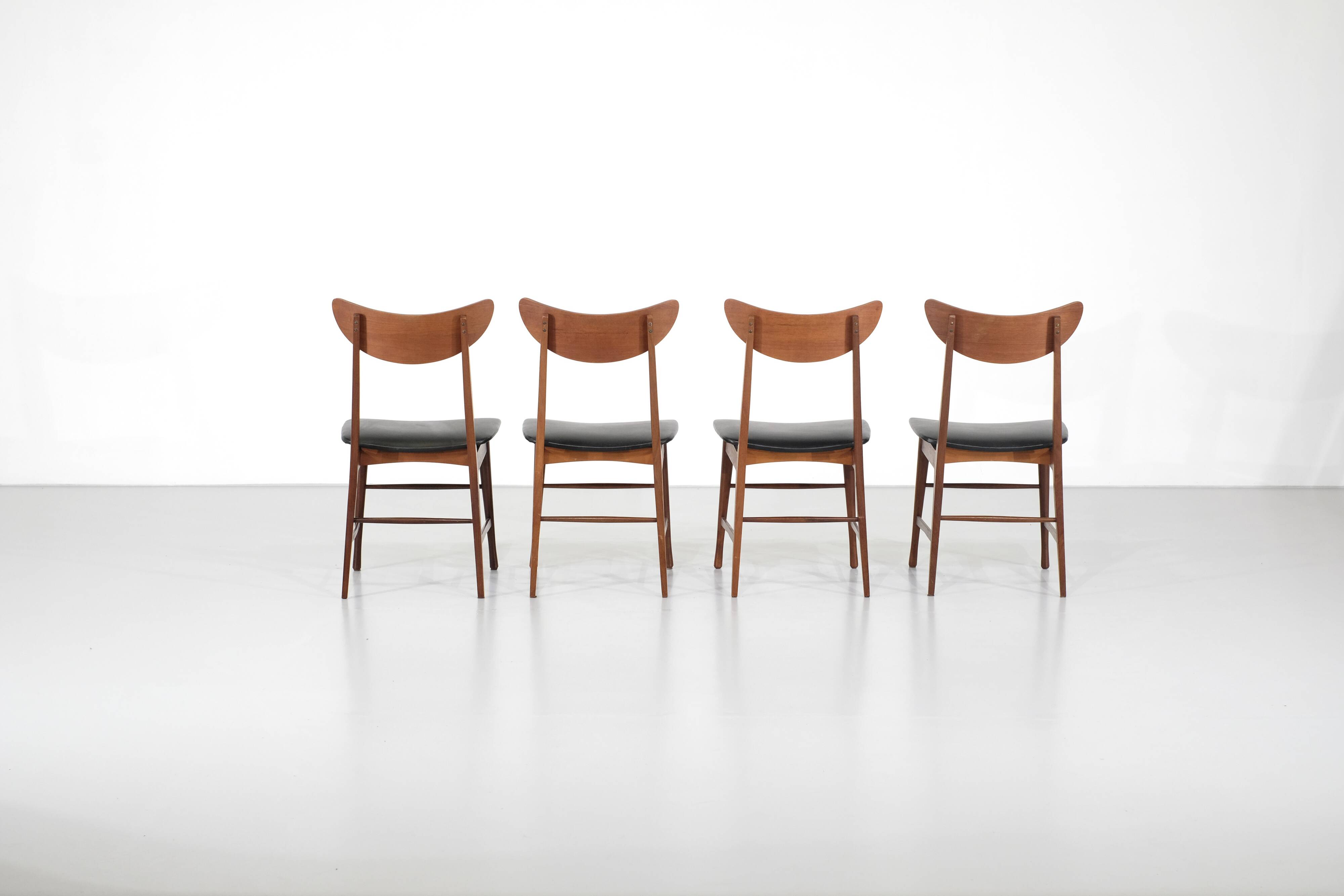 4 chaises en teck, Danemark, 1960