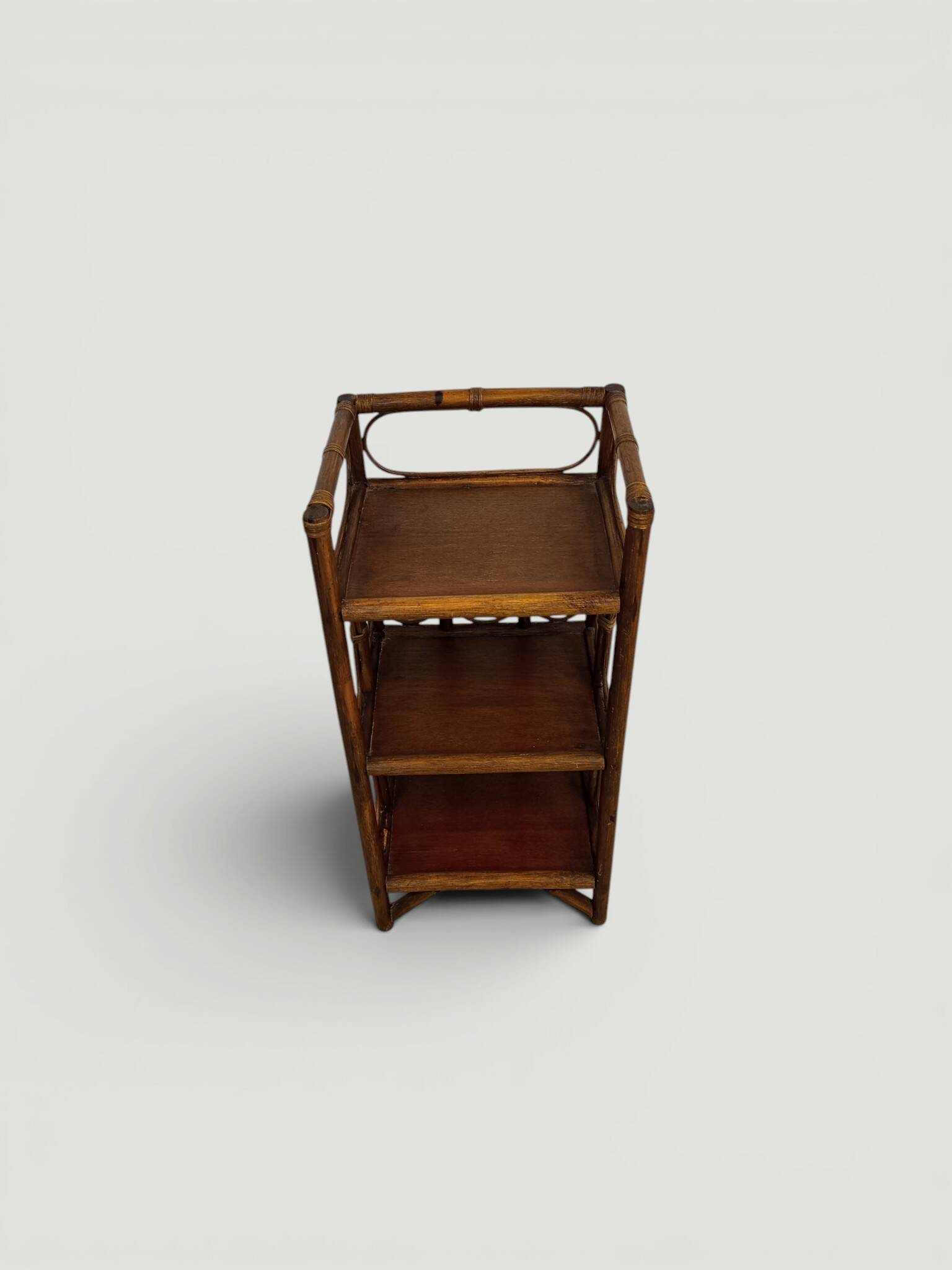 Rattan shelf, occasional.
