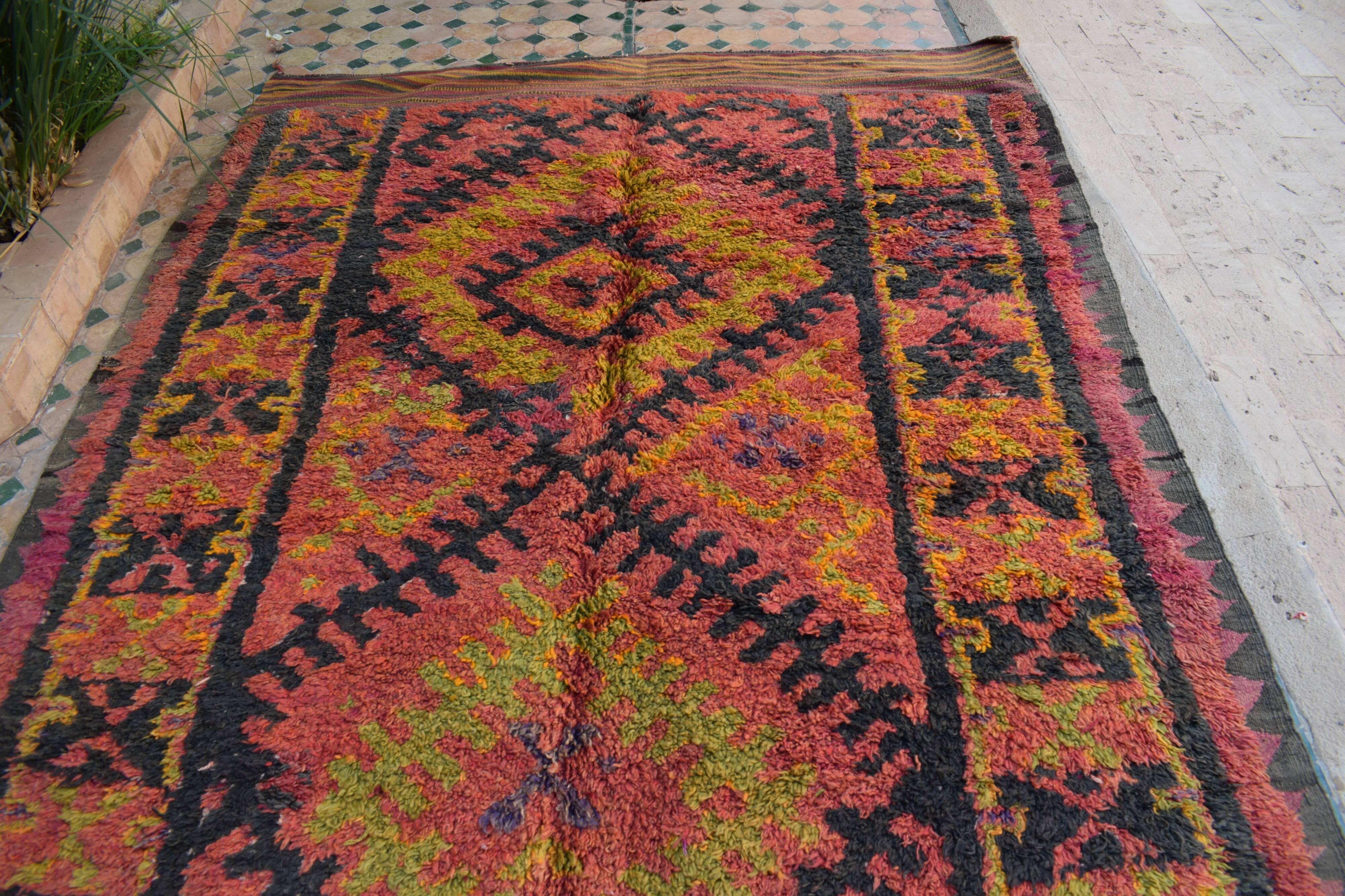 Berber rug Moroccan vintage Atlas