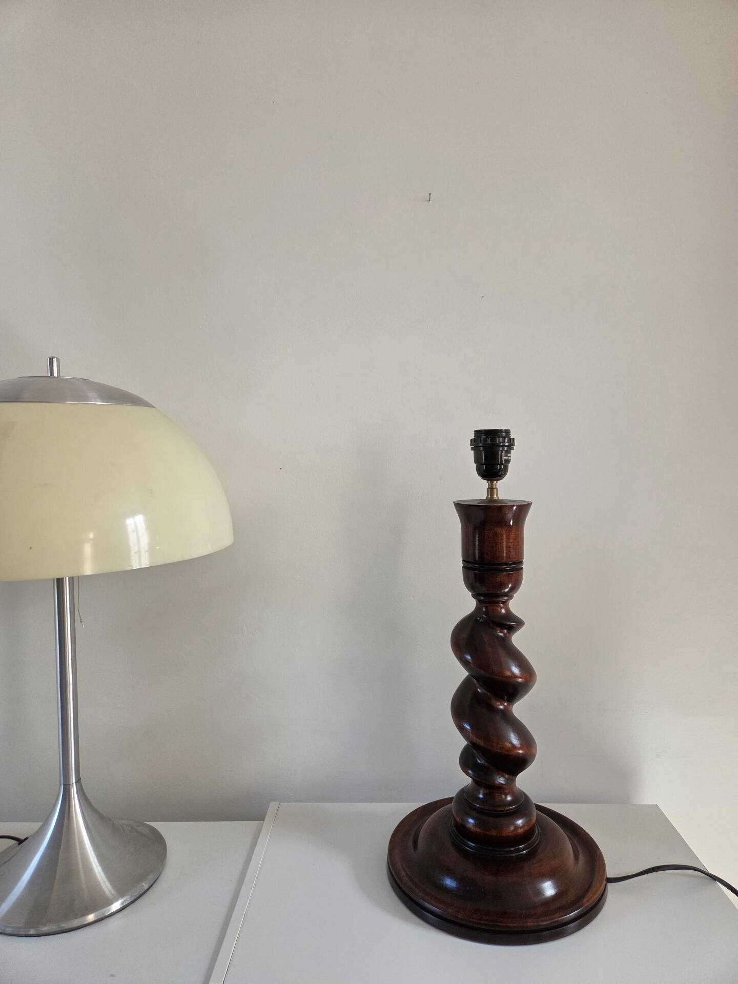 Large turned wooden lamp base, 1960