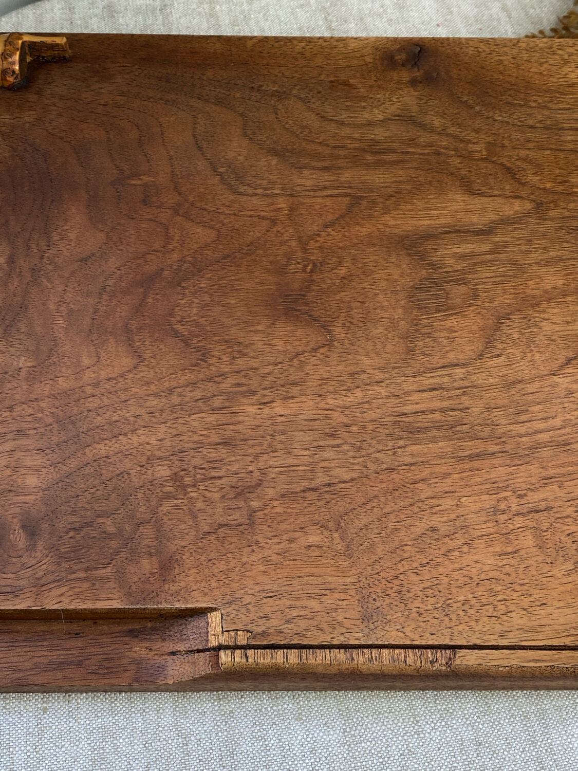 Wood and glass bamboo plateau