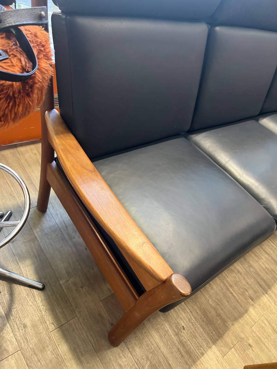 Scandinavian bench in solid teak and faux leather 1970