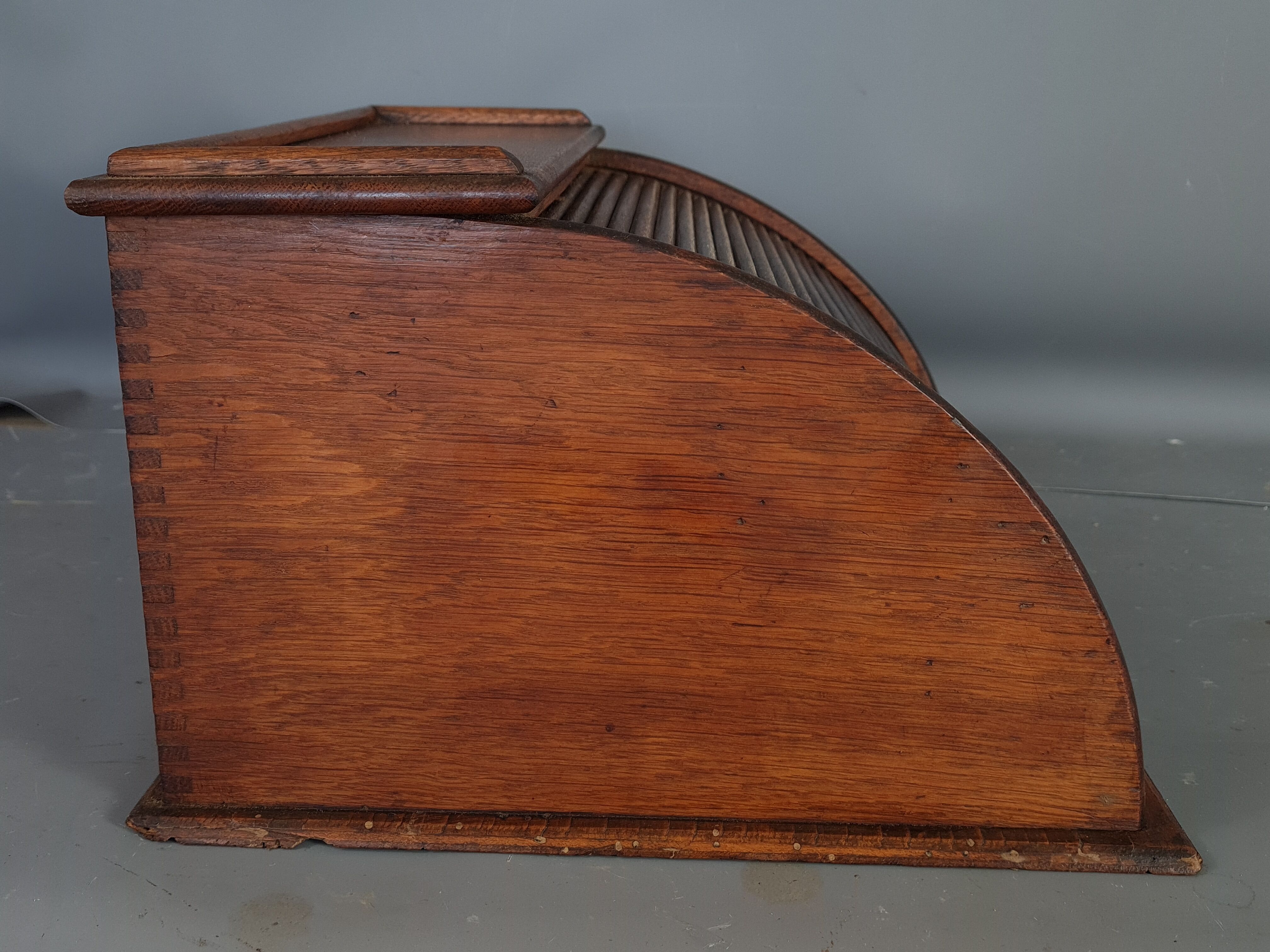 Curtain box for mail or documents to be placed on desk around 1920-1930 sb