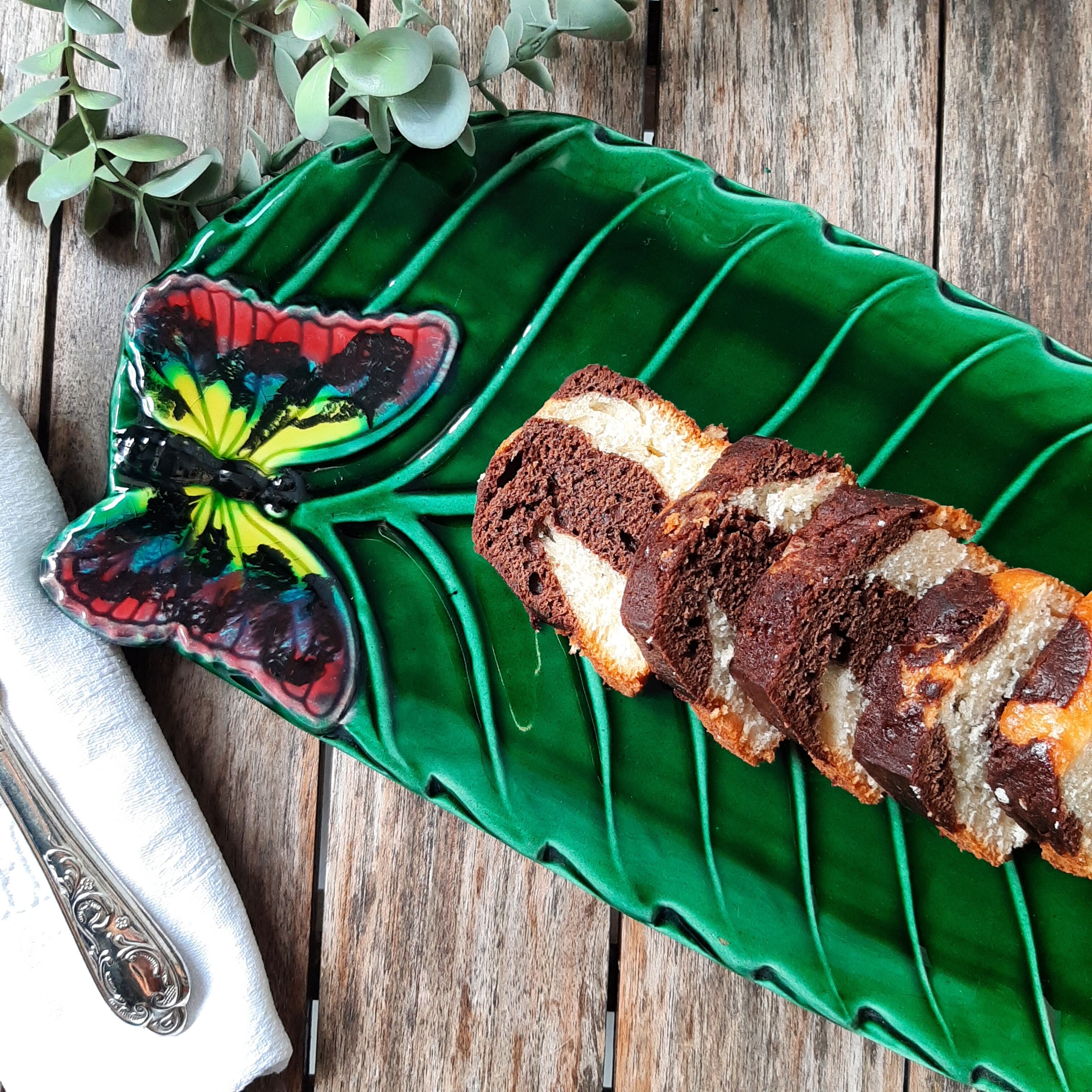 Vallauris butterfly cake dish