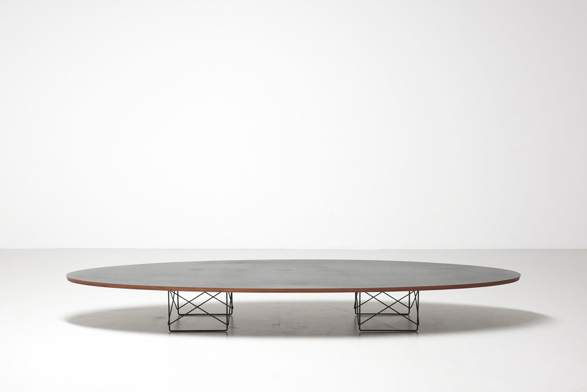 Surfboard coffee table - Charles Eames - 1951