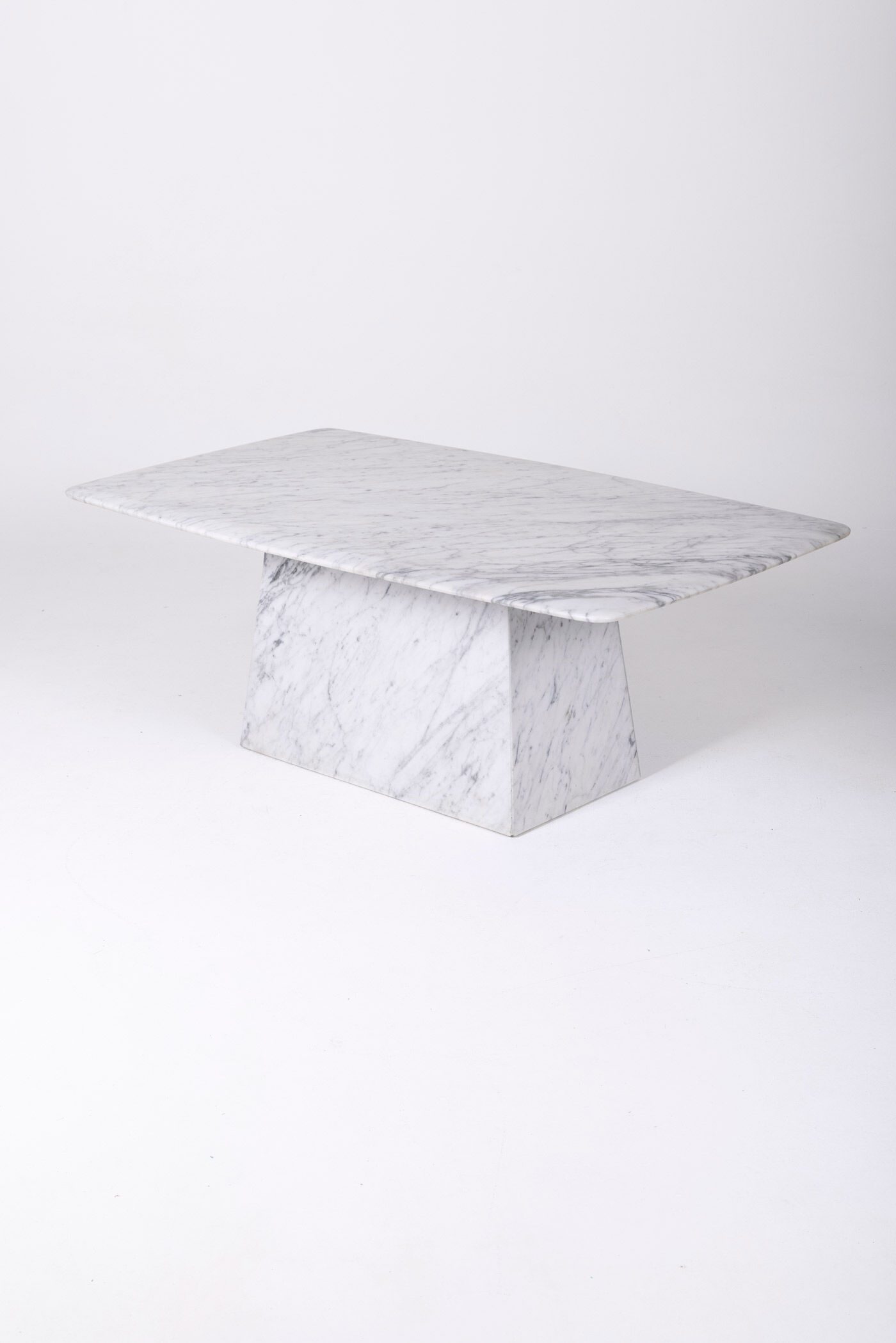 Rectangular marble coffee table