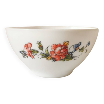 Vintage Arcopal bowl