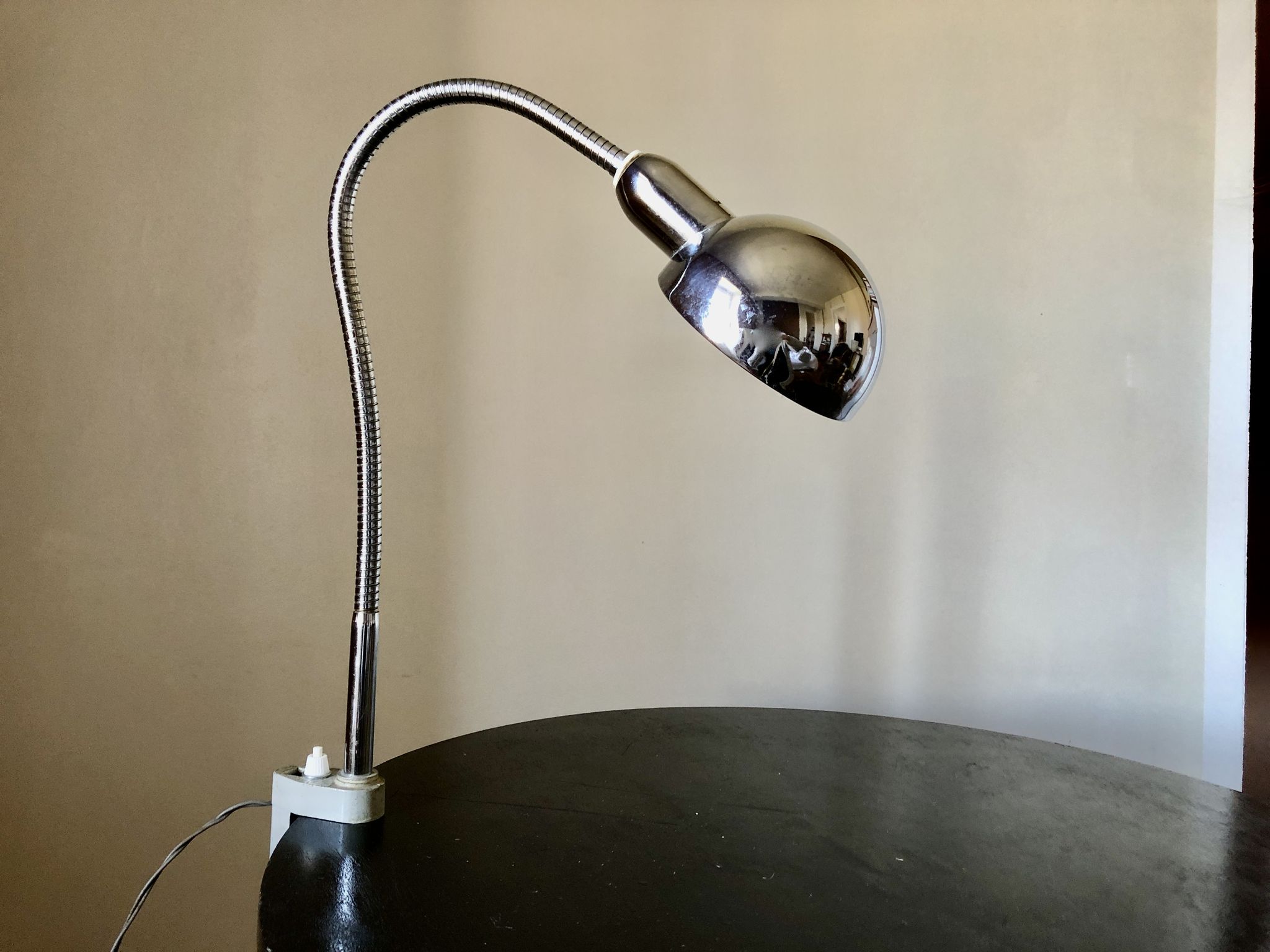 Lampe Jumo modèle 215 années 60