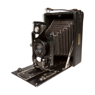 Camera pleases folding 1930