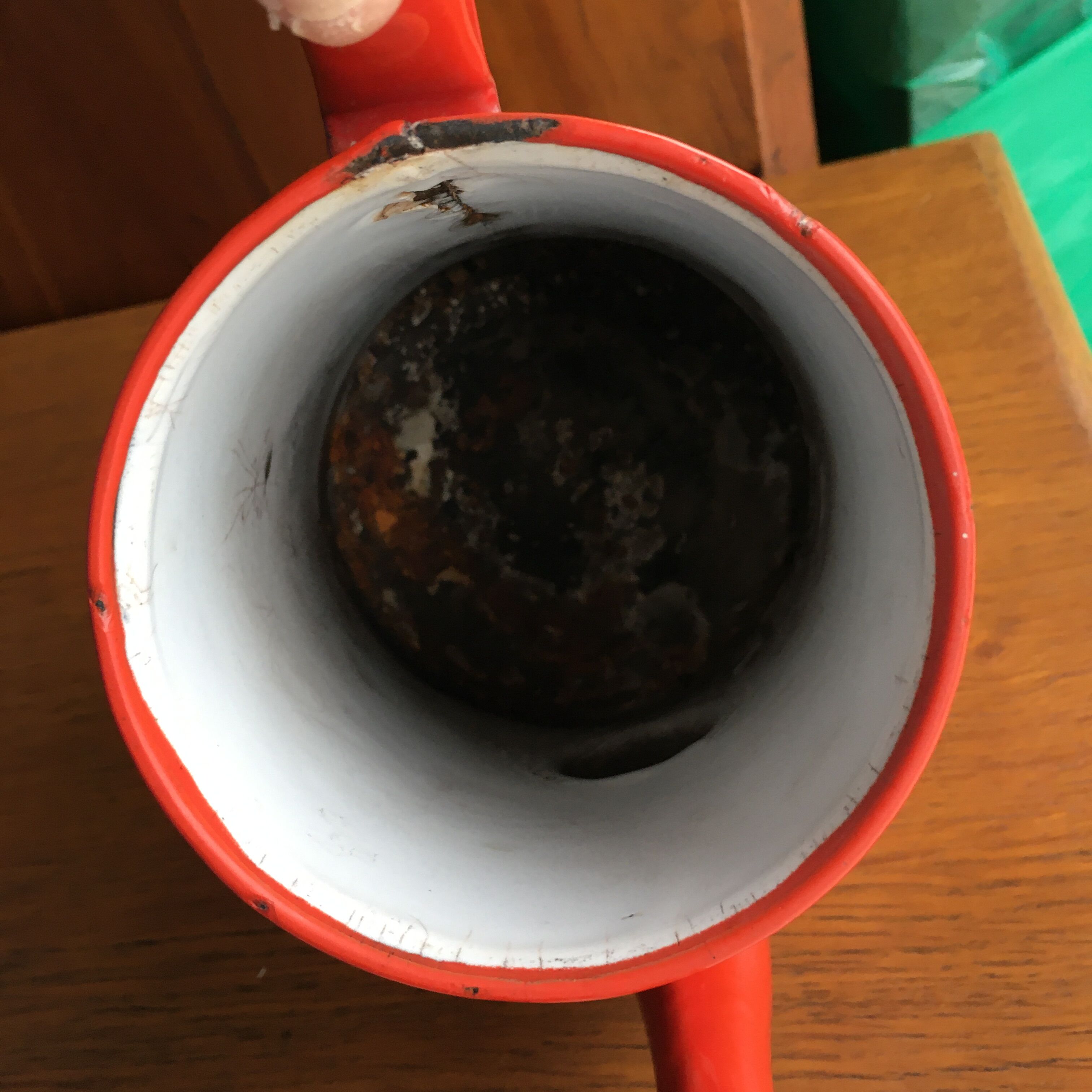 Enamelled coffee maker