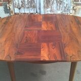 Table a rallonge en palissandre scandinave