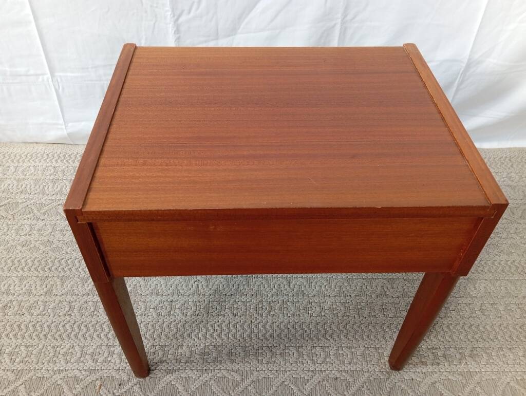 Chevet scandinave en teck années 60