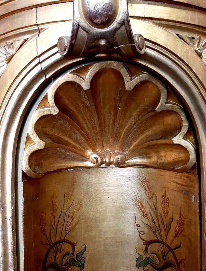Superb early 19th century church tabernacle in gilded stuccoed wood