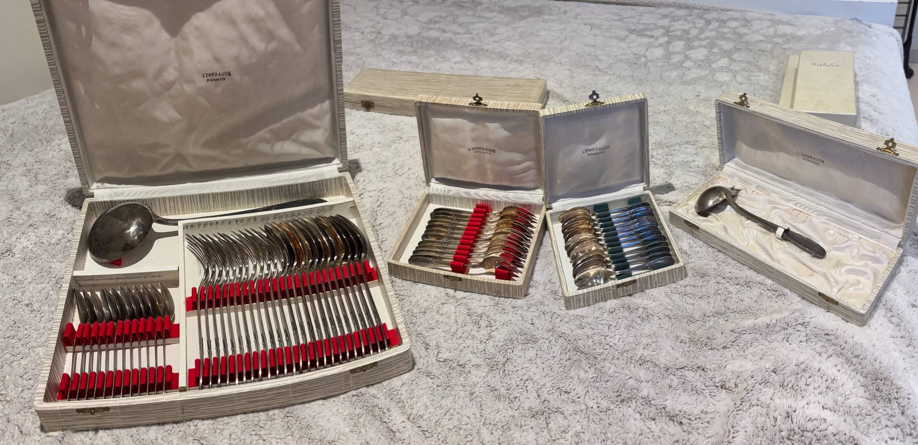 Complete service in silver-plated metal, reinforced silvering (1970s)