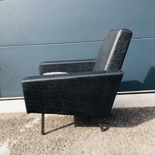 Rockabilly armchairs