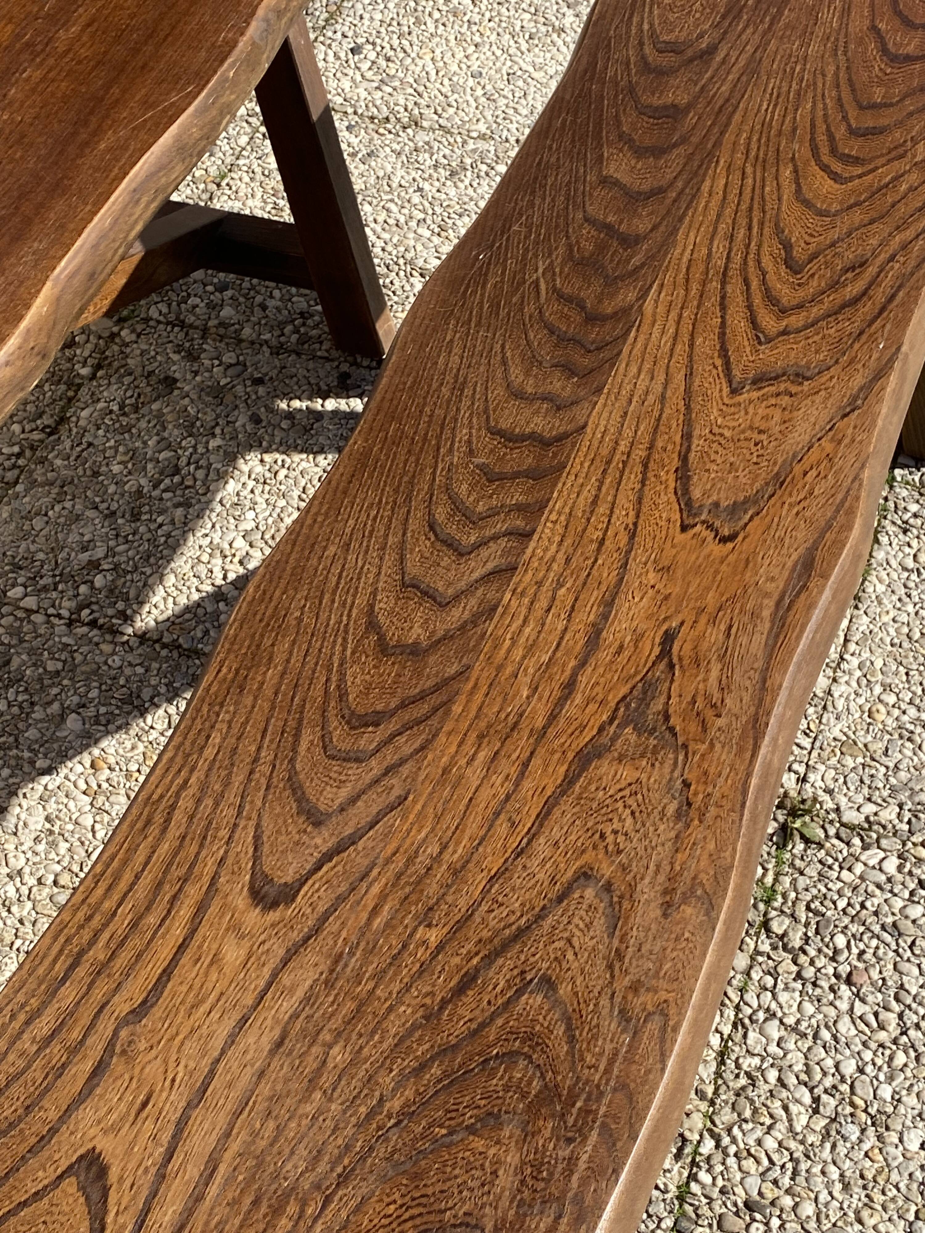 Paire de bancs orme pour table de ferme brutaliste rustique 1950