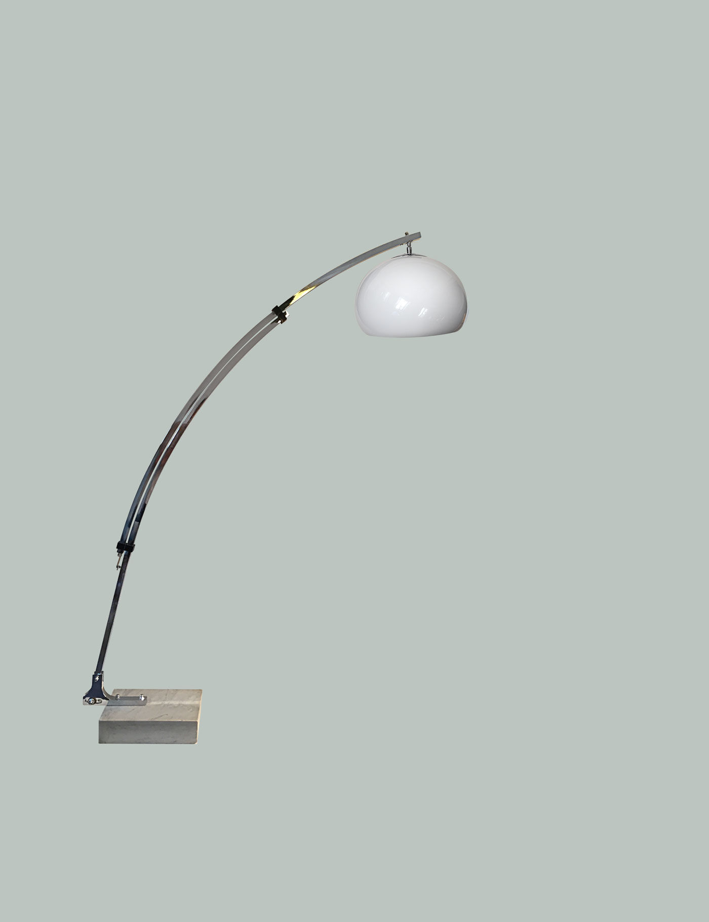 Telescopic arc floor lamp by G. Reggiani 1970