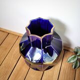 Ancient vase De Bruyn