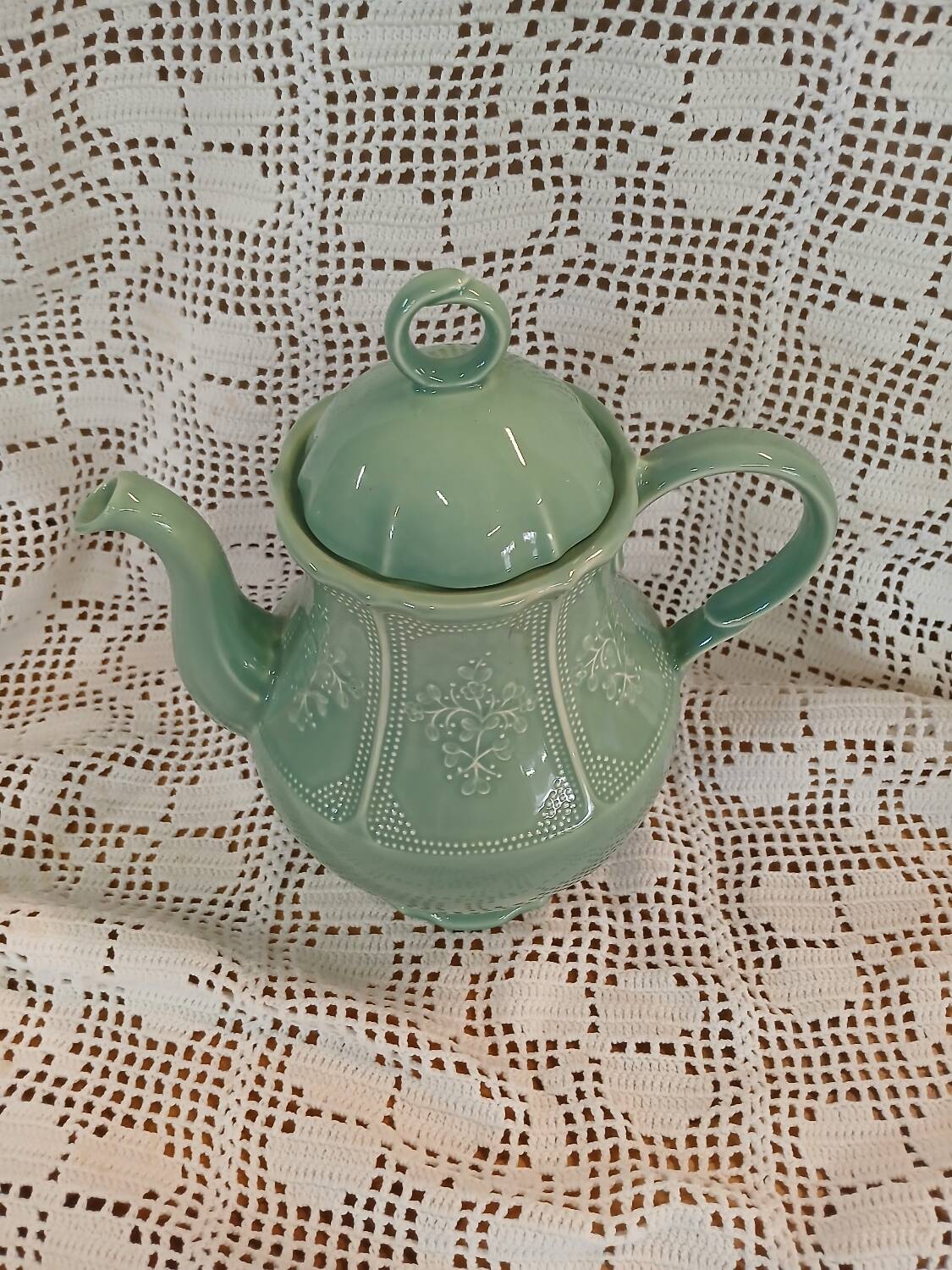 Antique St. Clement teapot/coffee pot