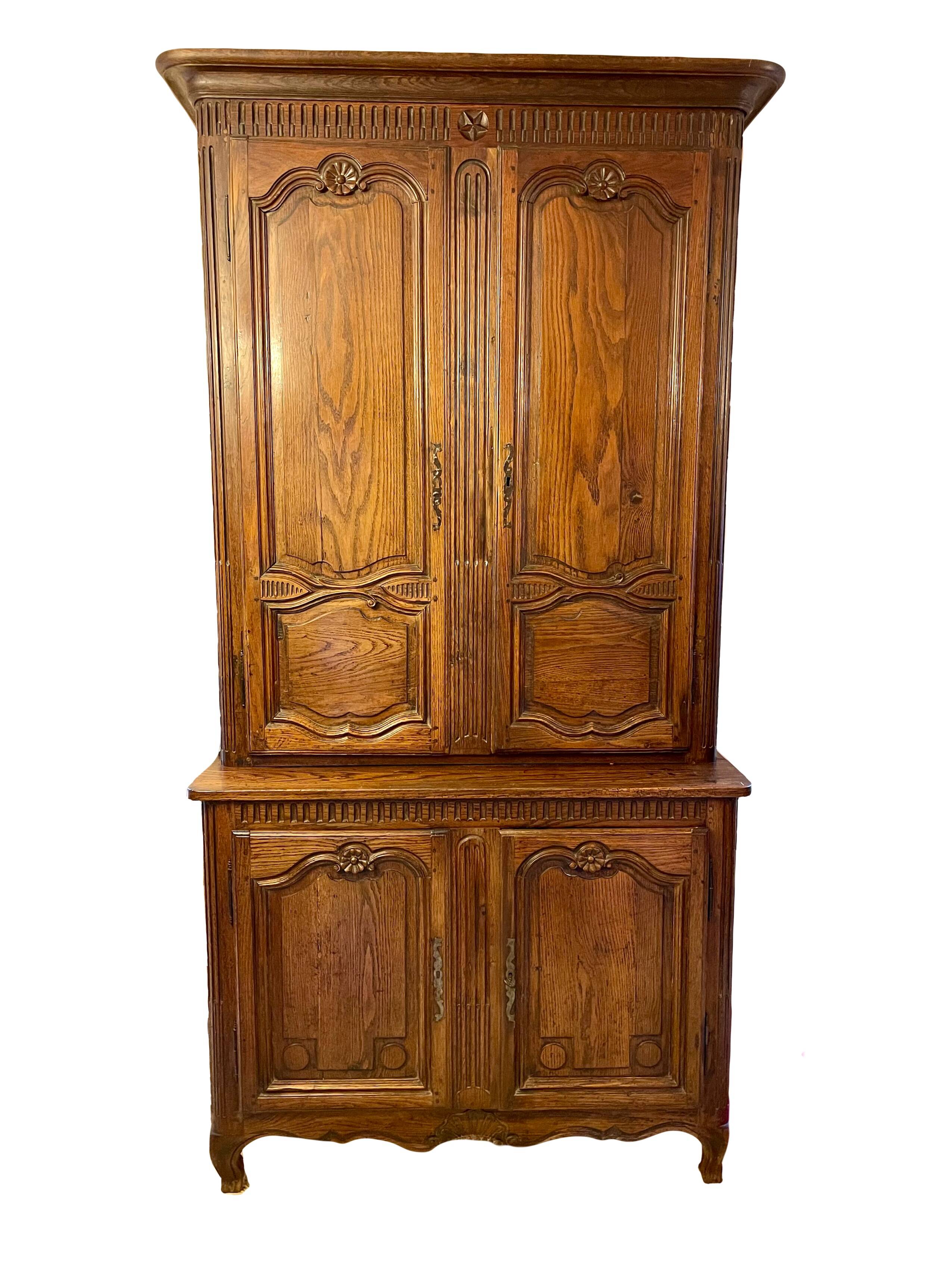 2-body Louis XV sideboard in 18th century walnut