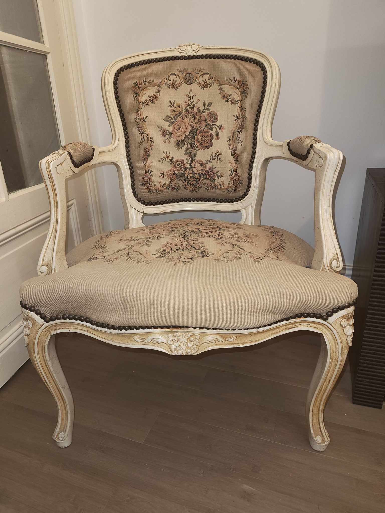 Fauteuil cabriolet Louis XV