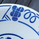 Fruit cut dish 33 cms, Badonviller 1950