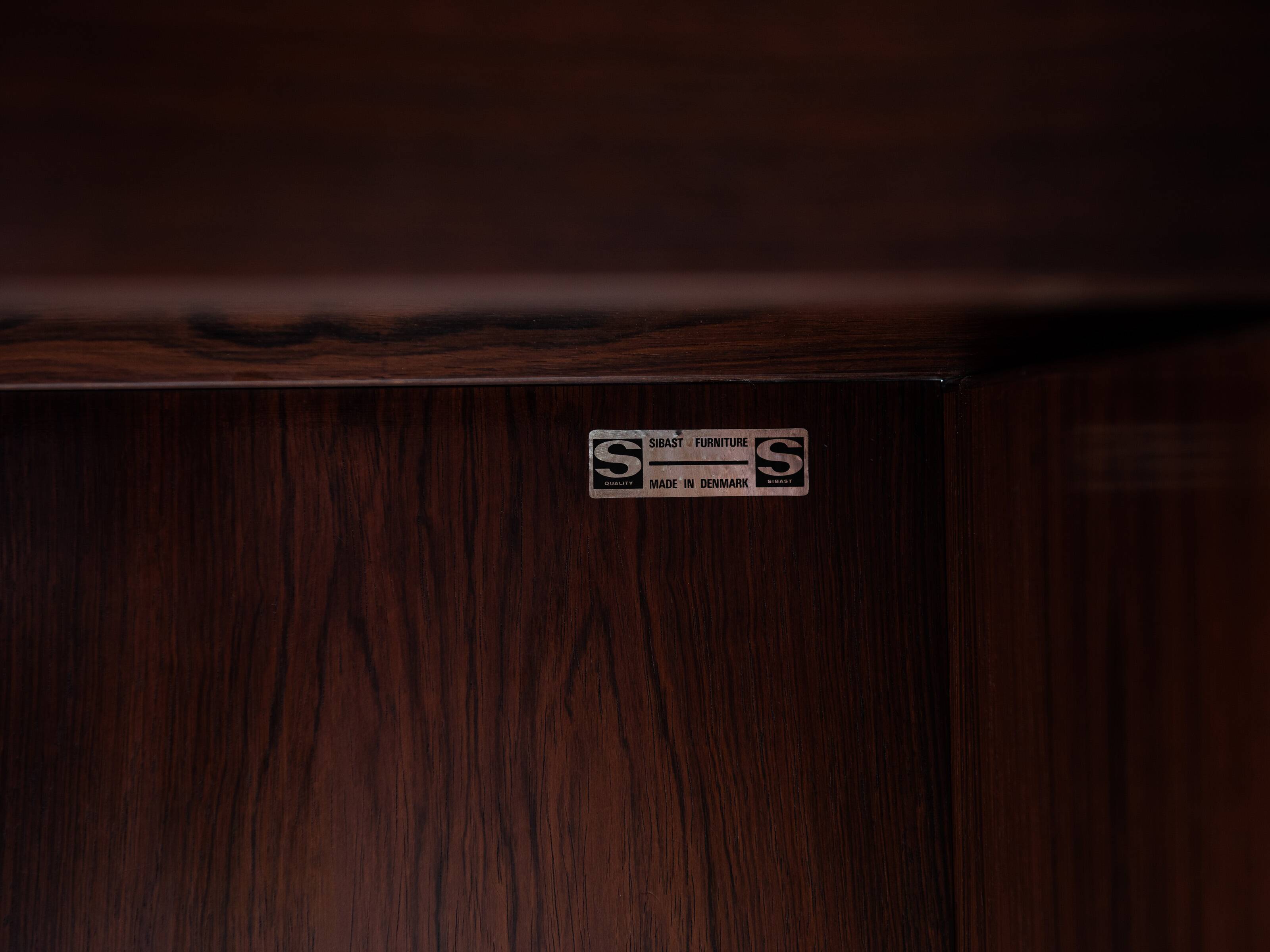 Midcentury Danish desk in rosewood by Arne Vodder for Sibast 1960s