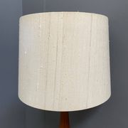 Lampe de table en teck par Domus modèle 7442, années 1970