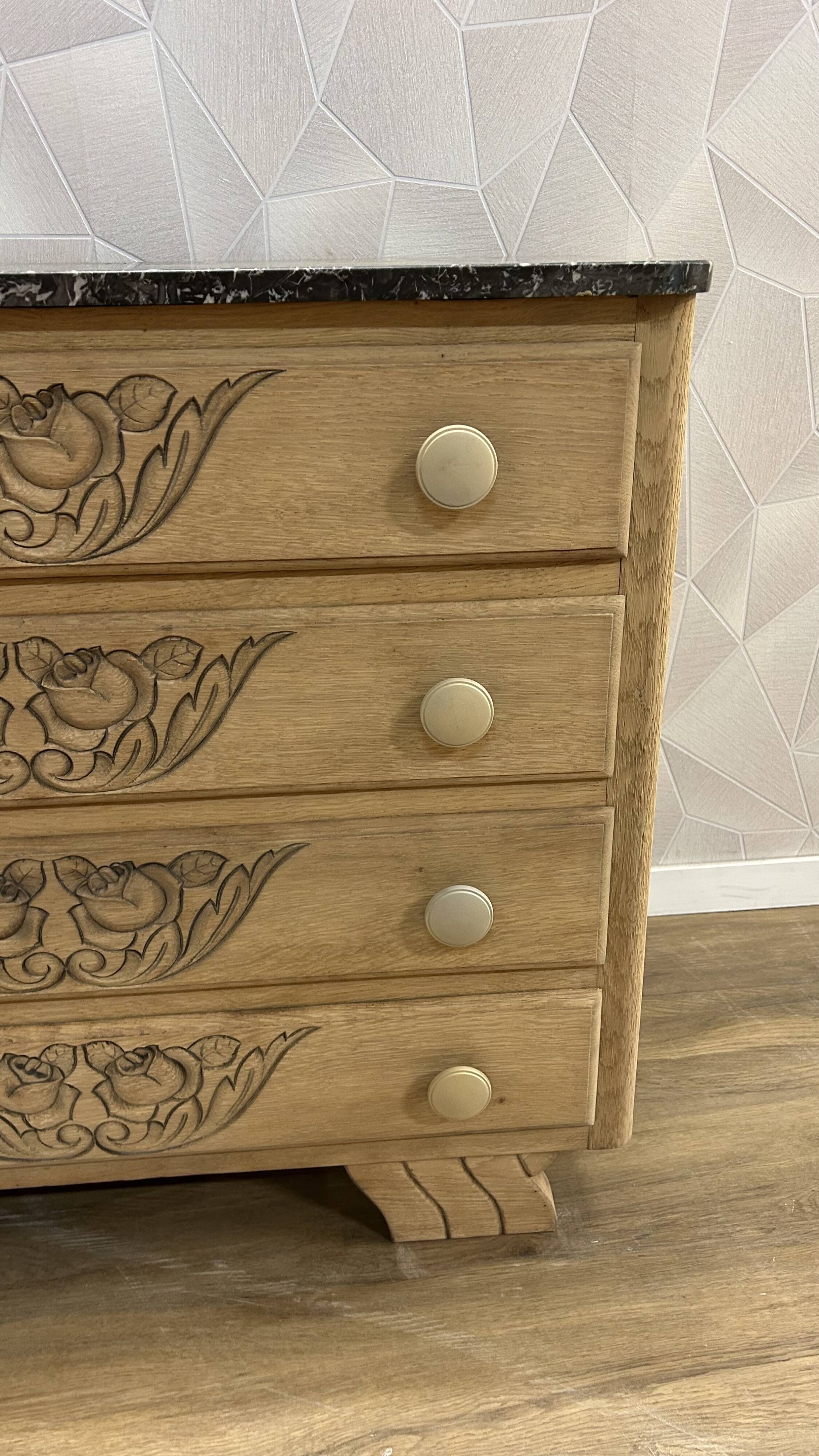 Art Deco chest of drawers in black marble and stripped solid oak