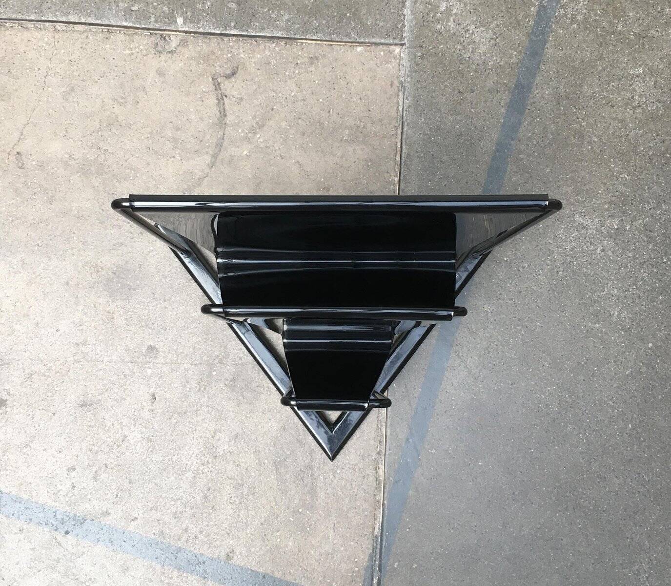 Postmodern vintage magazine rack by Markus Börgens for D-Tec, 1980s.