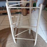 Towel rack