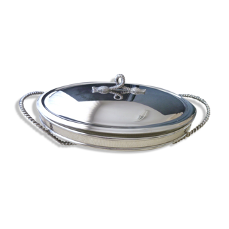 Oval-shaped covered gratin dish in Silver Metal