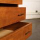 Commode pieds compas