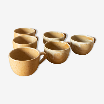 6 Sandstone cups