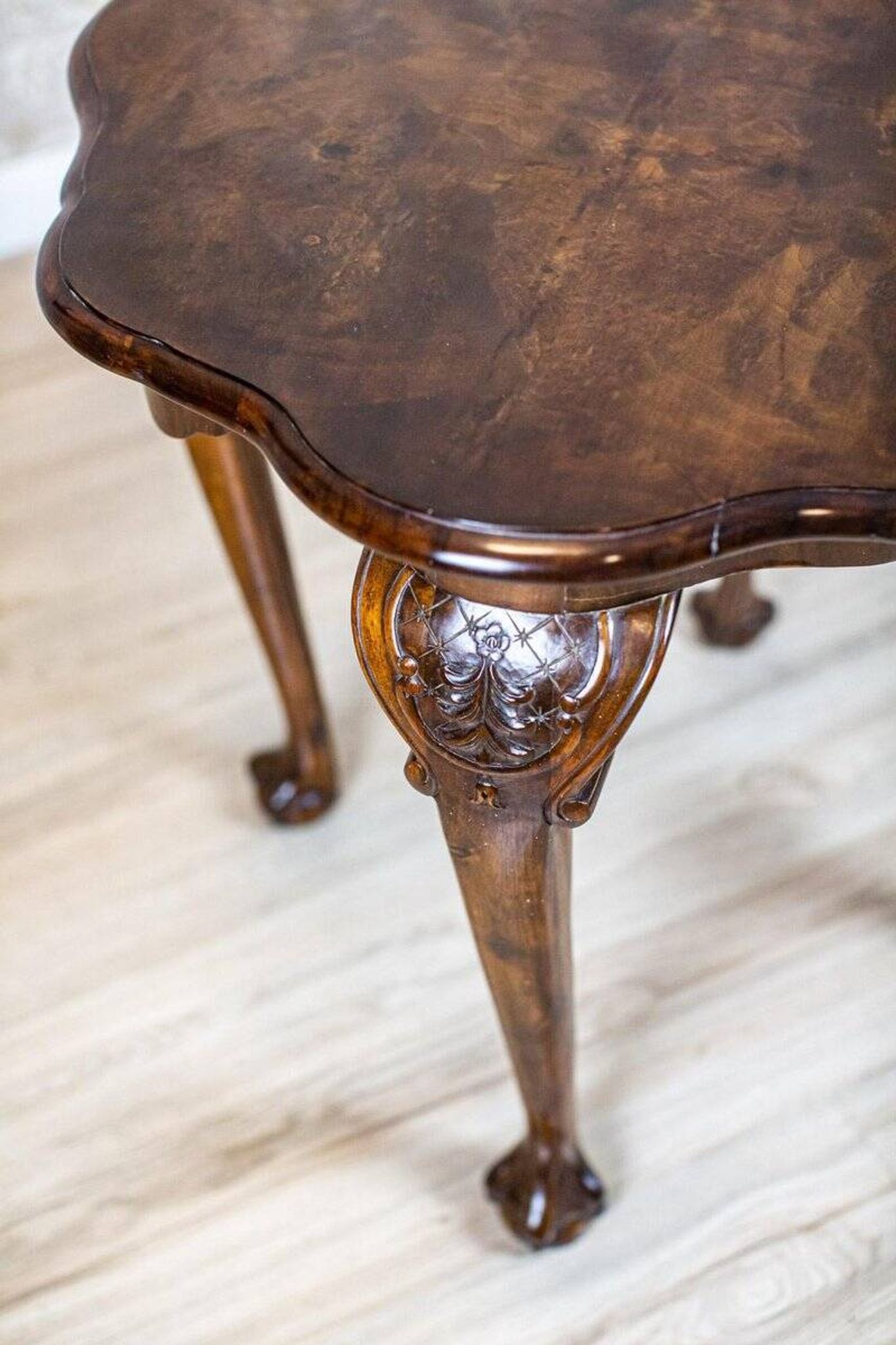 Table basse en noyer vintage, années 1950