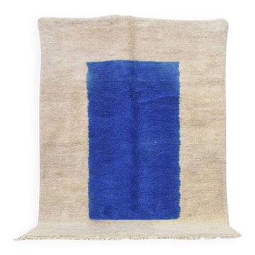 Handmade pure wool rug in blue and white, size 150/250 cm.