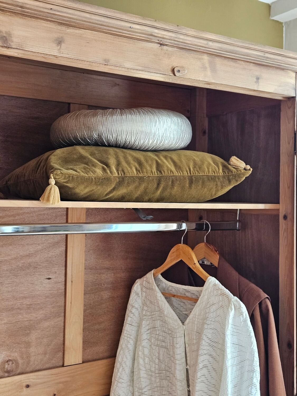 Parisian wardrobe armoire 1936 renovated | PIA