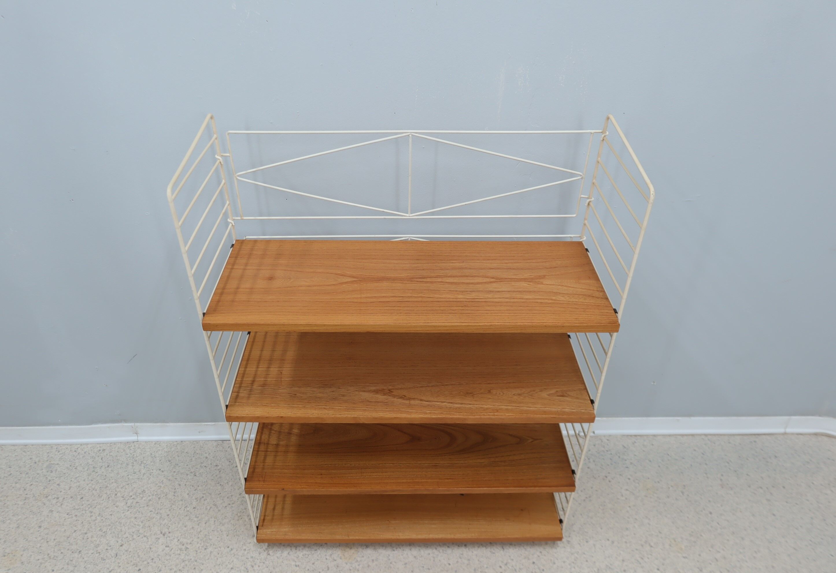 String system vintage shelves 1960s