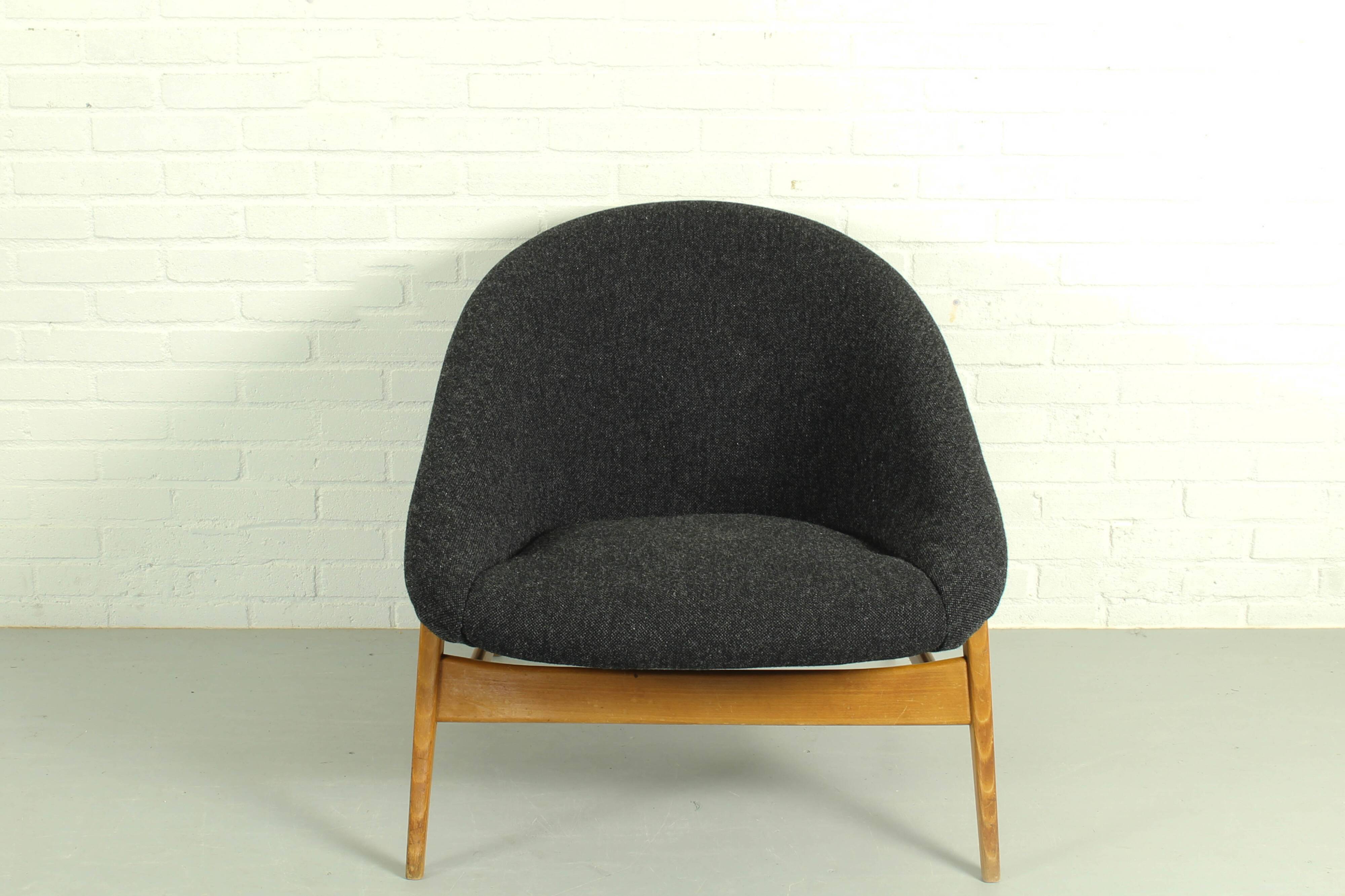 Hartmut Lohmeyer for Artifort lounge chair Model 118 'Columbus', The Netherlands 1955