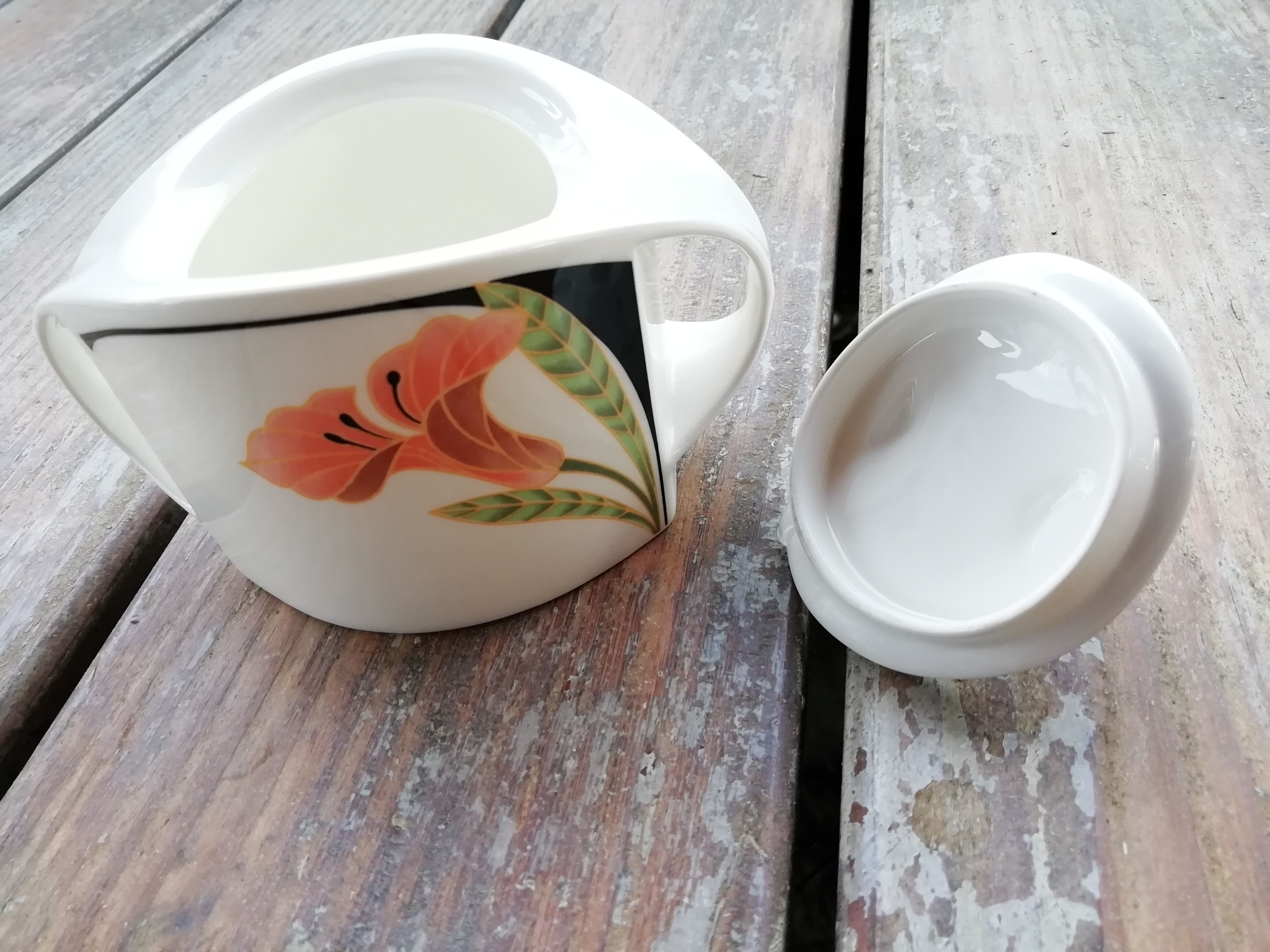 Sugar bowl iris villeroy & Boch