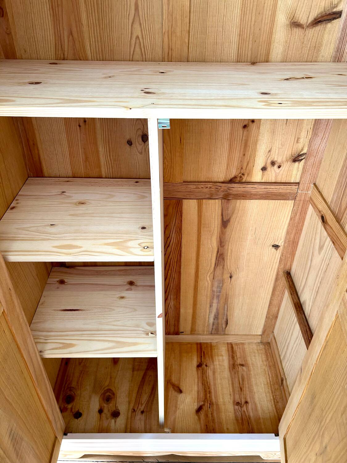 Vintage wardrobe (renovated)