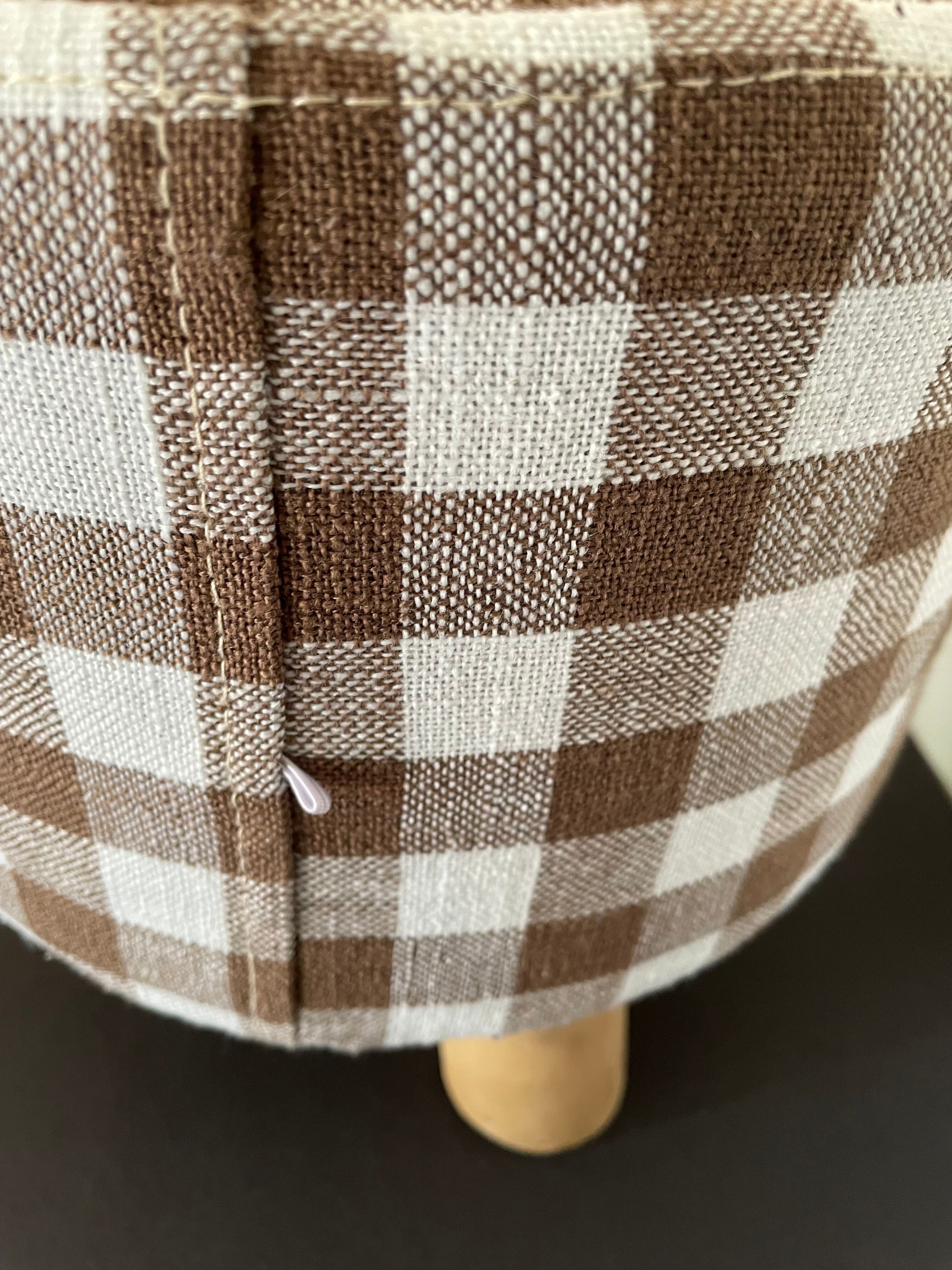 Children's pouf in Vichy chocolate fabric H28 X L 24