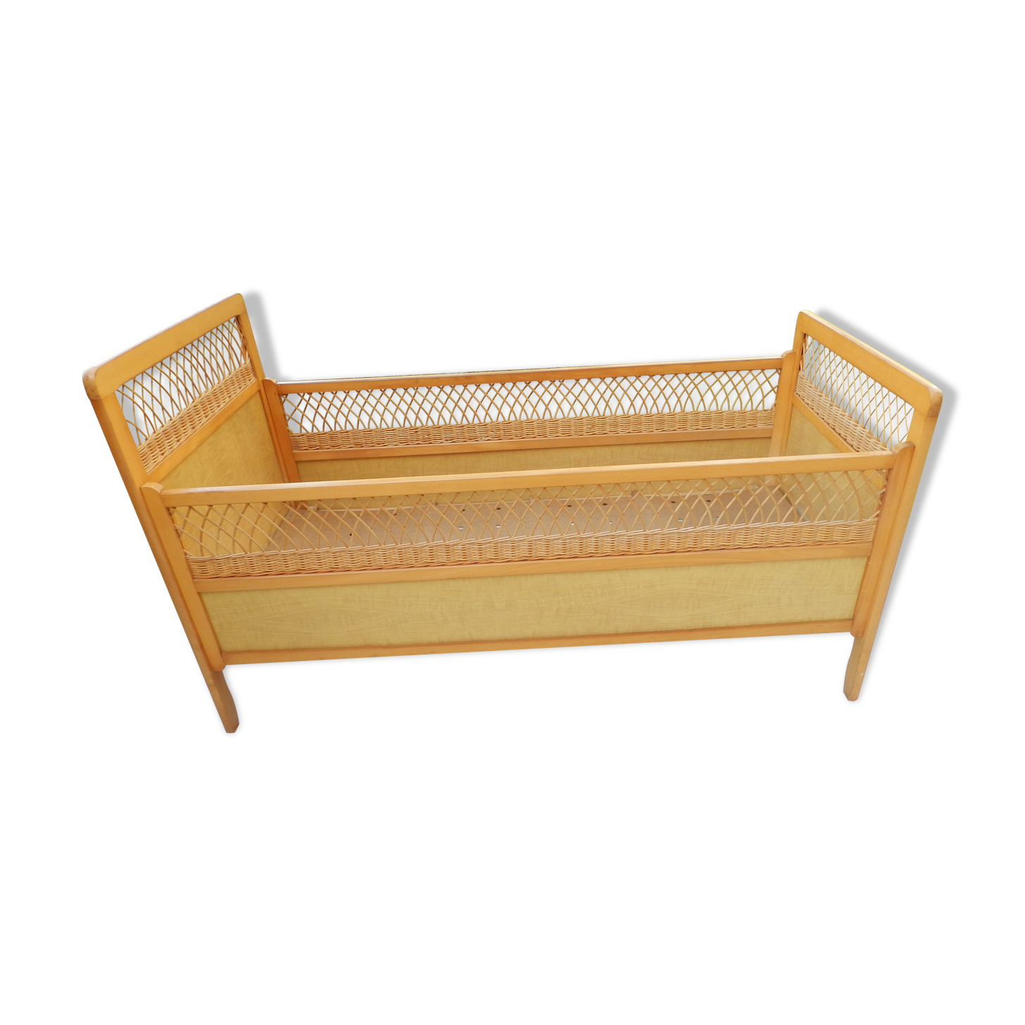 Bed child vintage rattan