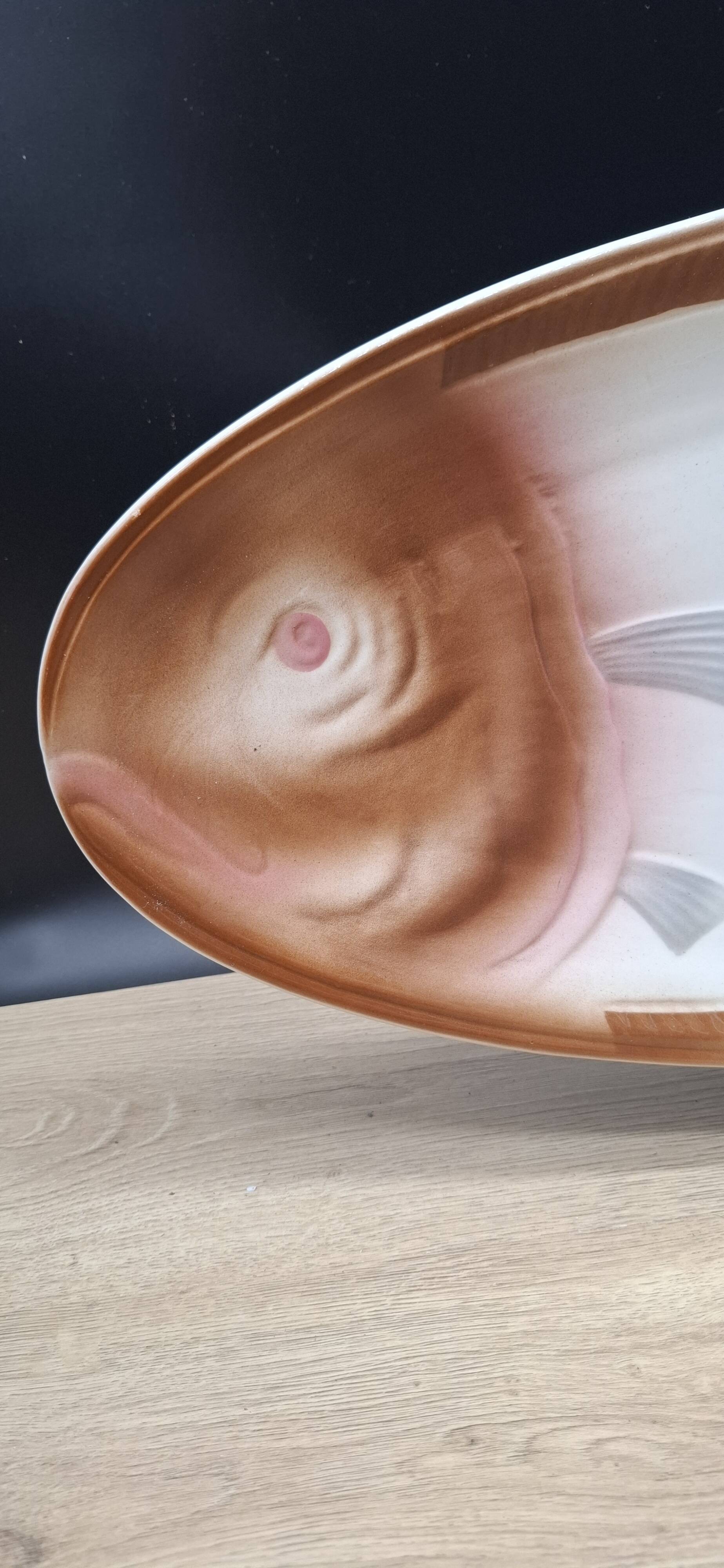 Fish dish Moulin des Loups faience Orchies