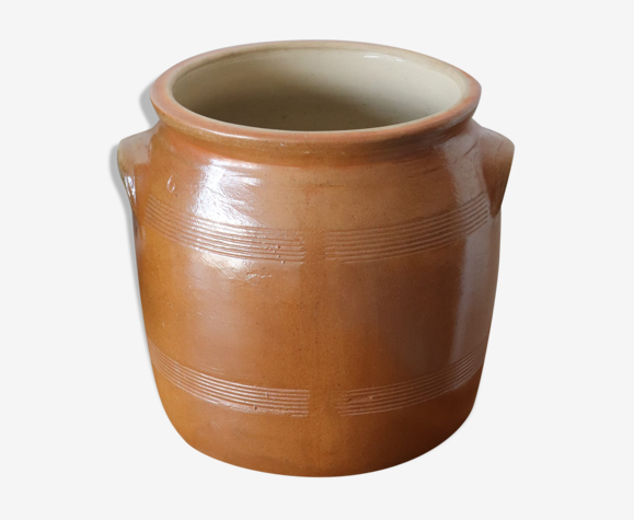 Sandstone pot