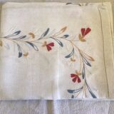 Linen table centre marked "RG" 70cmx84cm