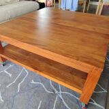 Coffee table for the living room in solid teak.