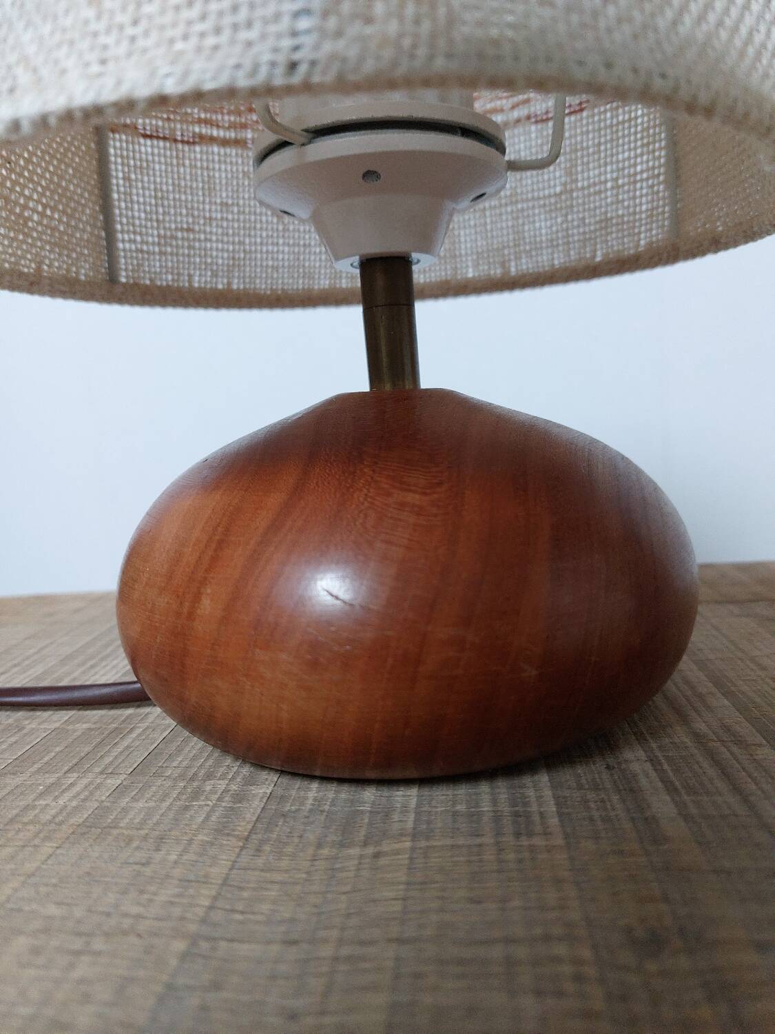 Lampe boule bois 1970 brutaliste moderniste